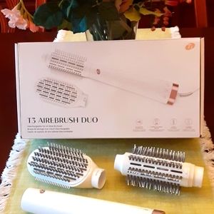 Pre-owned T3 AireBrush Dual Hair Blowdryer All in One Hair Styler $189